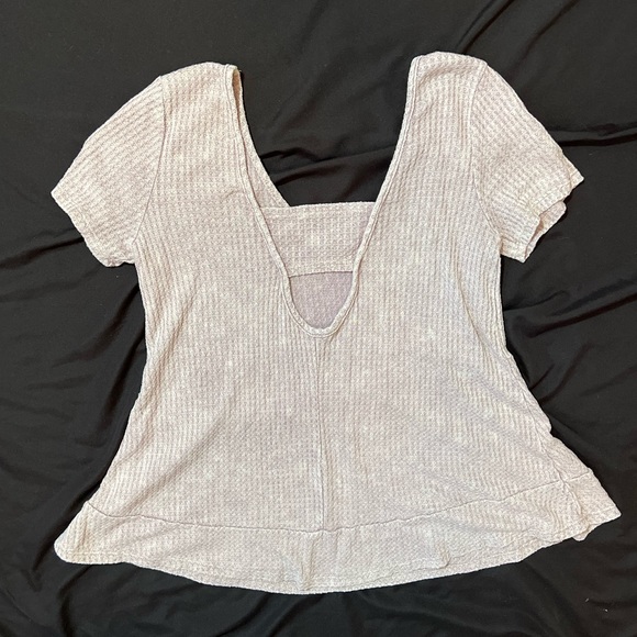 Super Cute X-Small Waffle Knit short sleeve top with cutout on back Mauve color - Picture 10 of 13
